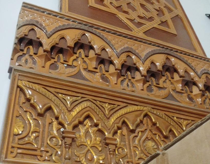 Wood carving: arches and star