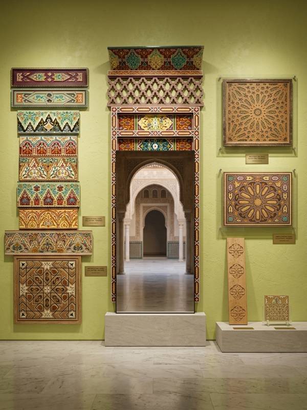 Carved panels and friezes